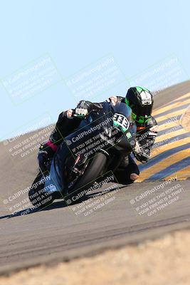 media/Feb-12-2022-SoCal Trackdays (Sat) [[3b21b94a56]]/Turn 12 (140pm)/